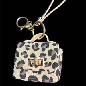 WRIST KEY CHAIN LEOPARD